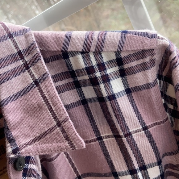 Duluth Free Swinging Flannel - Picture 7 of 7